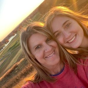 Meet your Posher, Shae